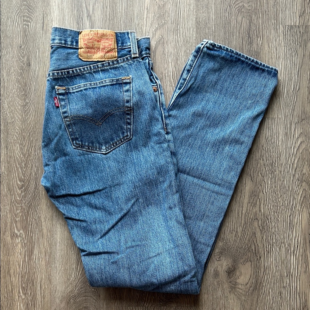 Levi's Men's Straight Jeans - Blue Denim with Red Tab
